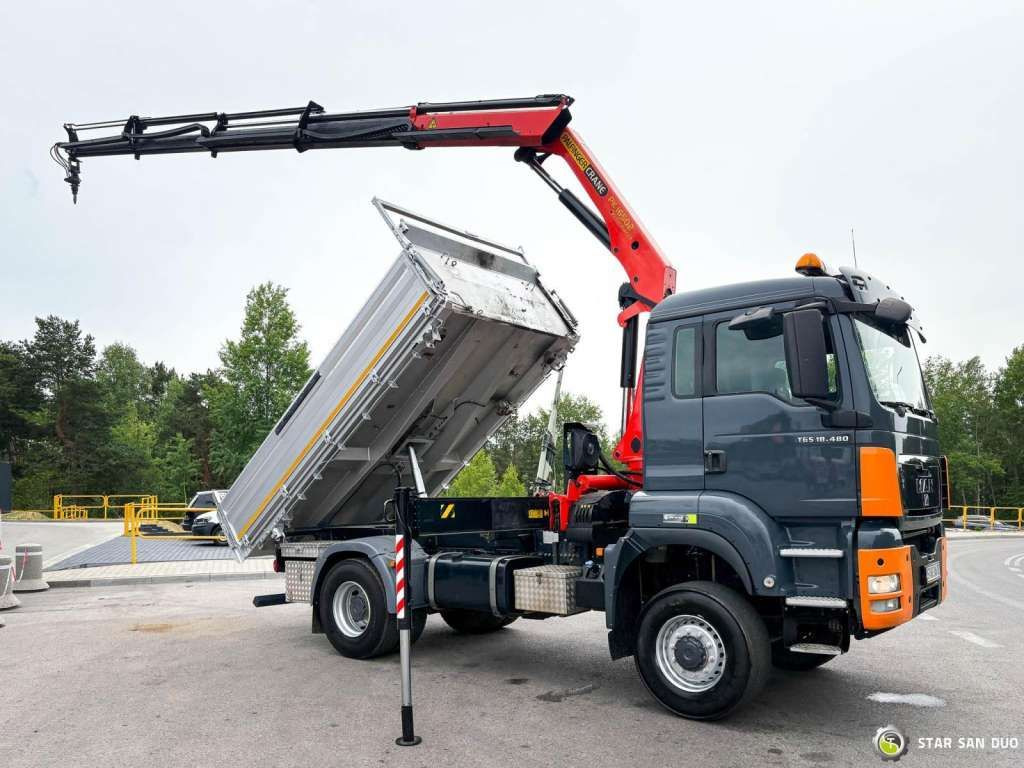 MAN TGS 18.480 PALFINGER PK 16502 HDS Crane,Kipper - Camion con gru: foto 3 MAN TGS 18.480 PALFINGER PK 16502 HDS Crane,Kipper - Camion con gru: foto 3