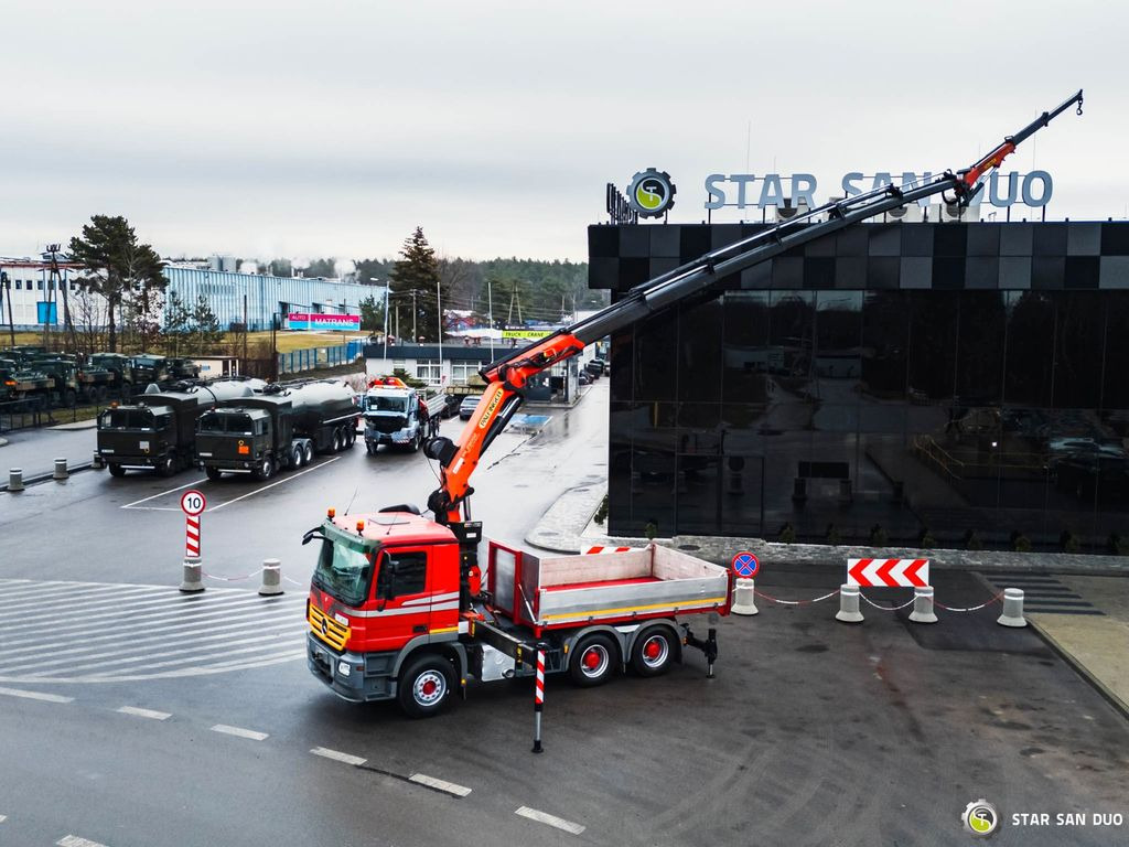 Mercedes-Benz ACTROS 2648 6x4 PALFINGER PK 29002 EURO 5 JIB - Camion con gru, Autocarro con pianale/ Cassone fisso: foto 5 Mercedes-Benz ACTROS 2648 6x4 PALFINGER PK 29002 EURO 5 JIB - Camion con gru, Autocarro con pianale/ Cassone fisso: foto 5