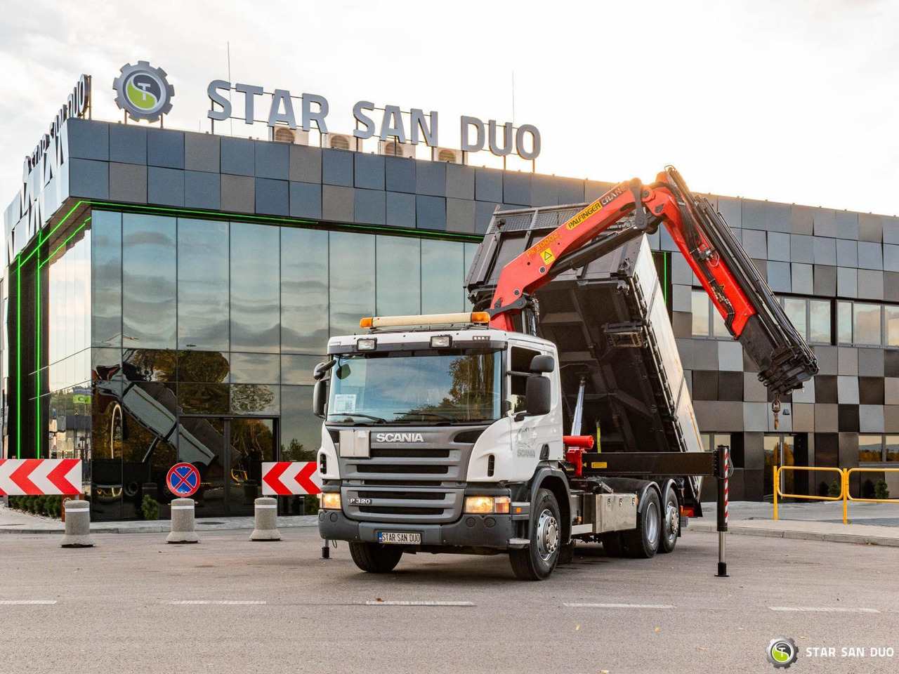 - Autocarro ribaltabile: foto 5 - Autocarro ribaltabile: foto 5