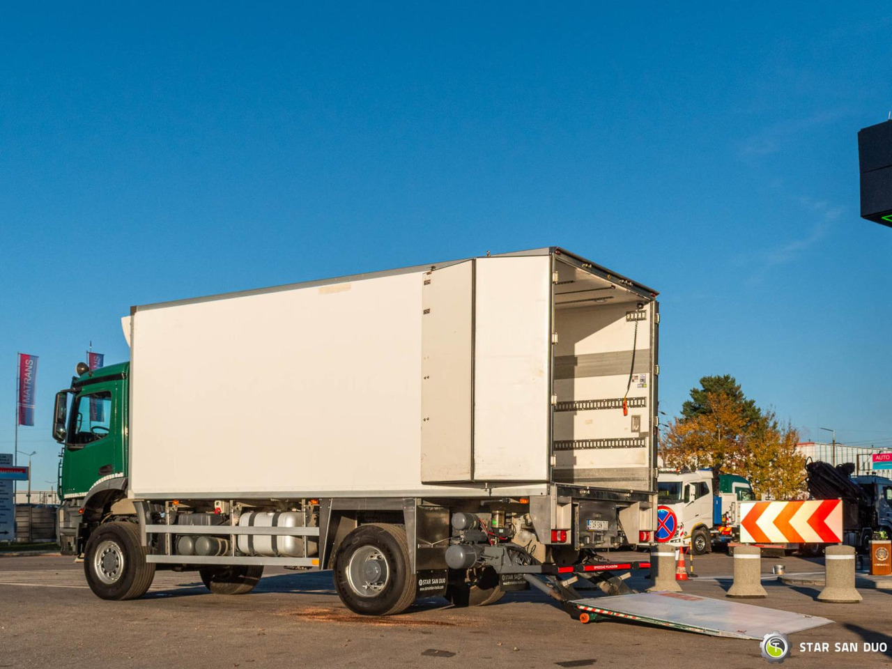 - Autocarro telaio: foto 3 - Autocarro telaio: foto 3