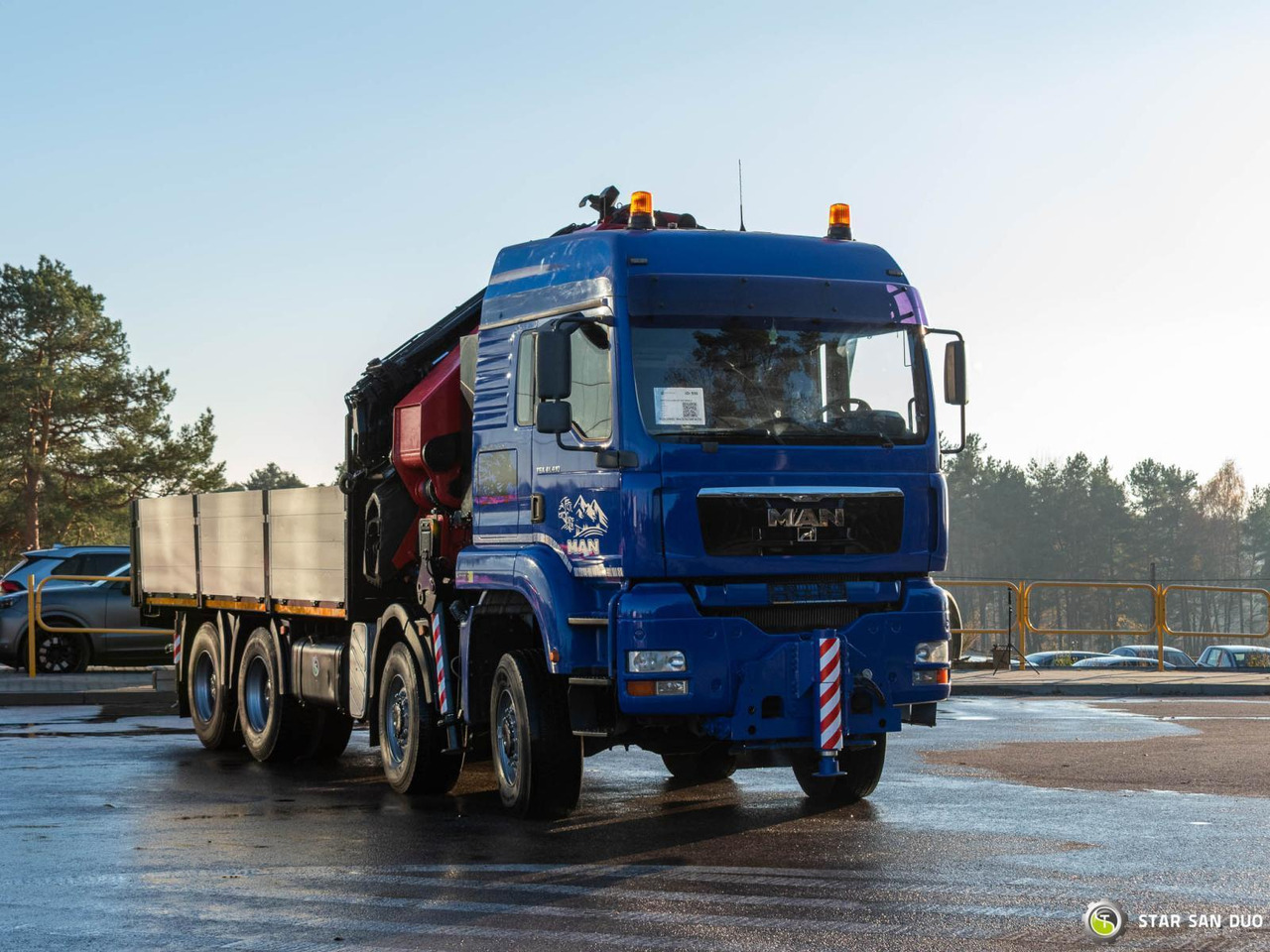 - Camion con gru: foto 5 - Camion con gru: foto 5