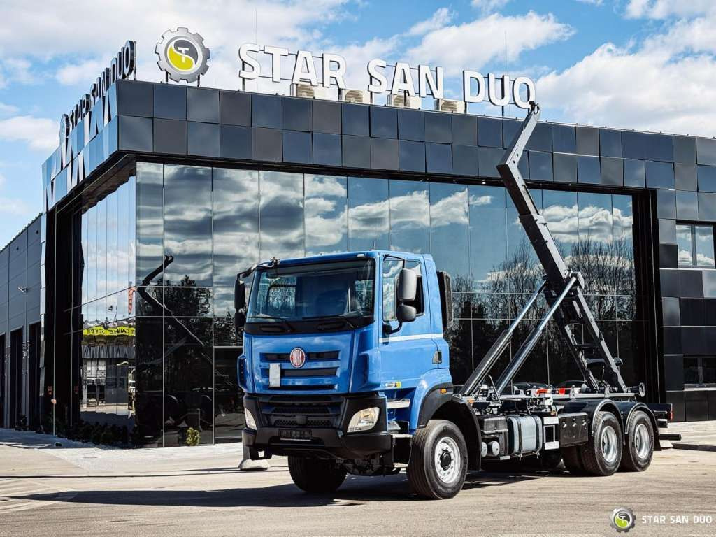 Tatra T158 PHOENIX 6x6 Euro 6 - Autocarro telaio: foto 1 Tatra T158 PHOENIX 6x6 Euro 6 - Autocarro telaio: foto 1