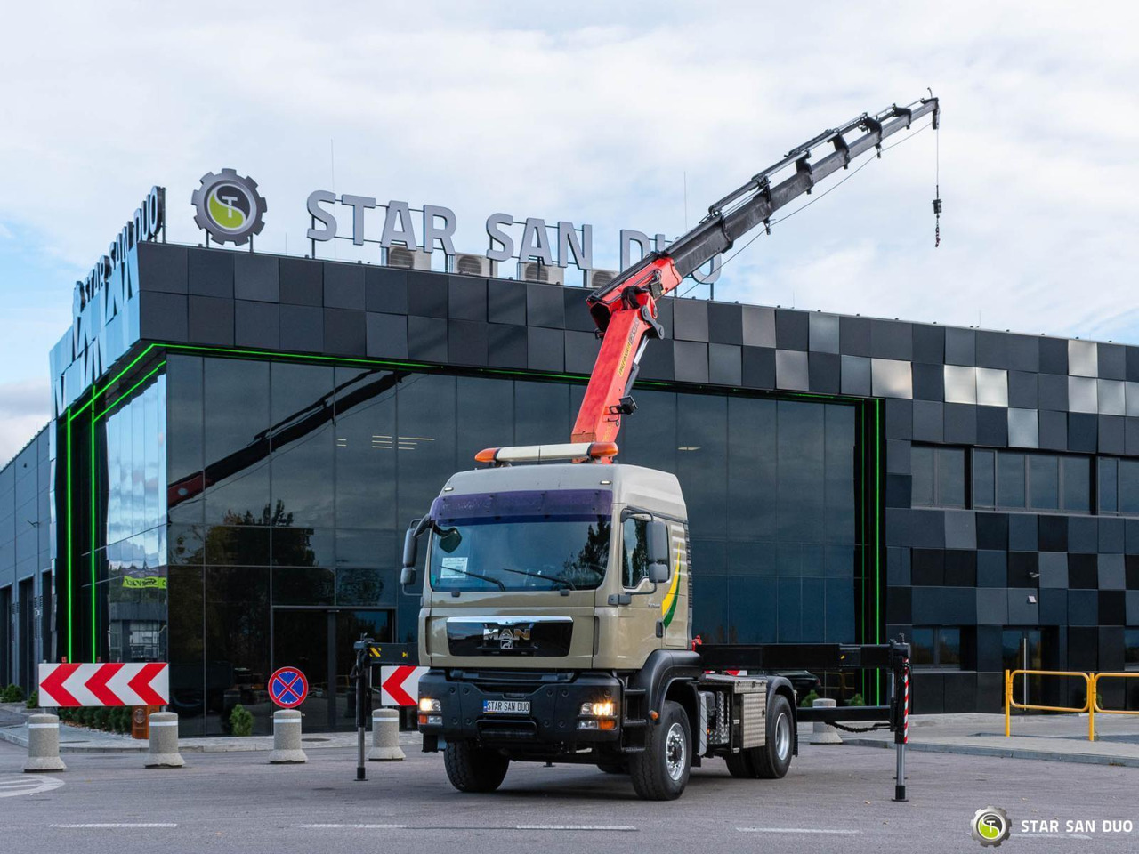 - Trattore stradale: foto 1 - Trattore stradale: foto 1