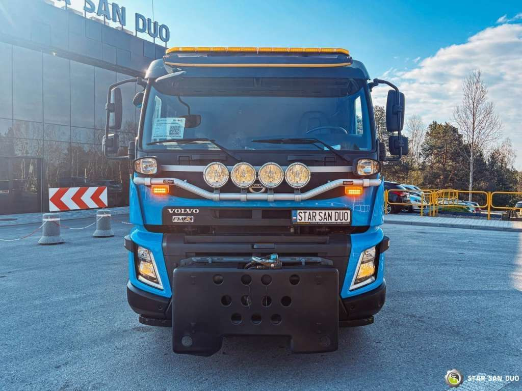 Volvo FMX 410 6x2 PALFINGER PK 18002 Crane 340 Hours - Autocarro ribaltabile: foto 3 Volvo FMX 410 6x2 PALFINGER PK 18002 Crane 340 Hours - Autocarro ribaltabile: foto 3