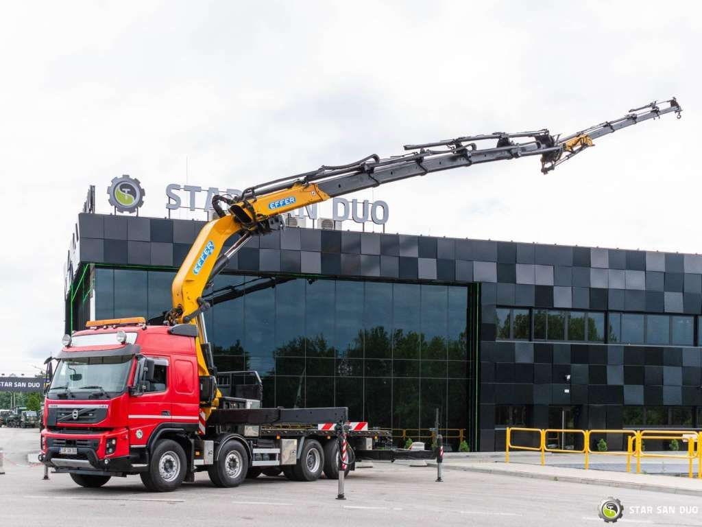 Volvo FMX 500 8x2 Effer 585 Fly Jib Winch Crane Kran Volvo FMX 500 8x2 Effer 585 Fly Jib Winch Crane Kran - Camion con gru, Autocarro con pianale/ Cassone fisso: foto 1 Volvo FMX 500 8x2 Effer 585 Fly Jib Winch Crane Kran Volvo FMX 500 8x2 Effer 585 Fly Jib Winch Crane Kran - Camion con gru, Autocarro con pianale/ Cassone fisso: foto 1