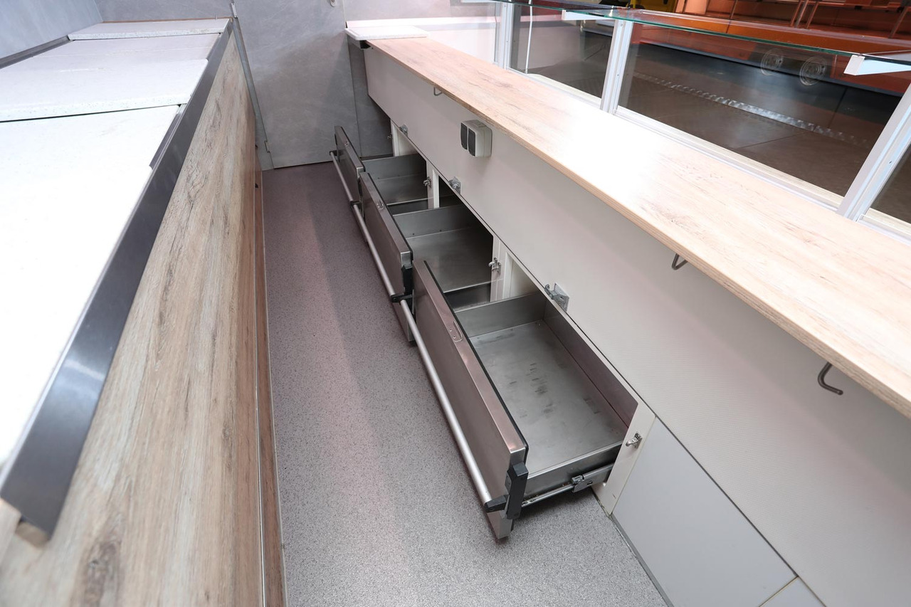 Wochenmarktmobil BORCO HÖHNS - Autonegozio: foto 2 Wochenmarktmobil BORCO HÖHNS - Autonegozio: foto 2