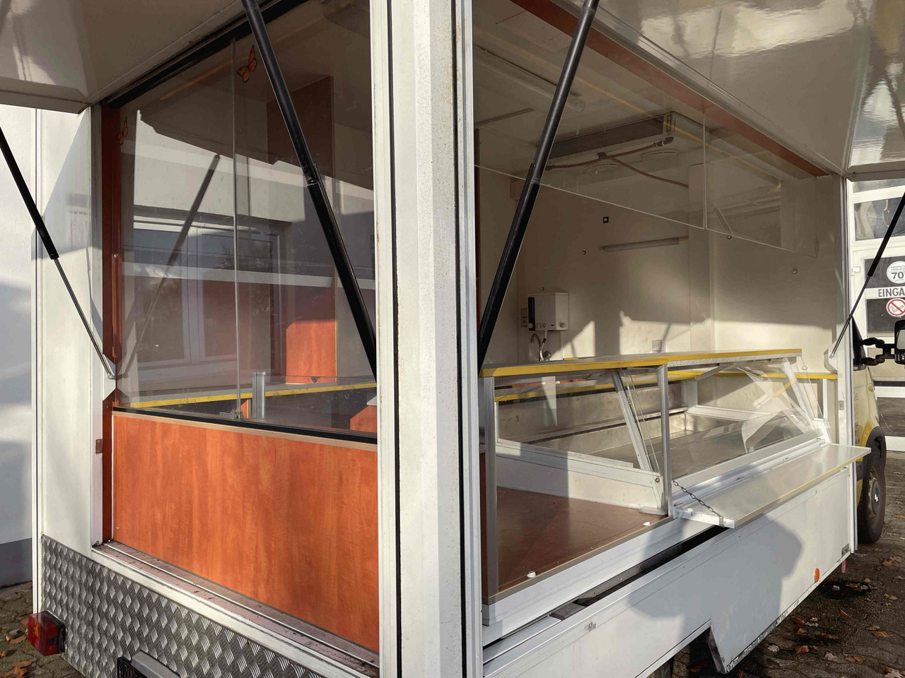 Wochenmarktmobil Vemus - Autonegozio: foto 5 Wochenmarktmobil Vemus - Autonegozio: foto 5