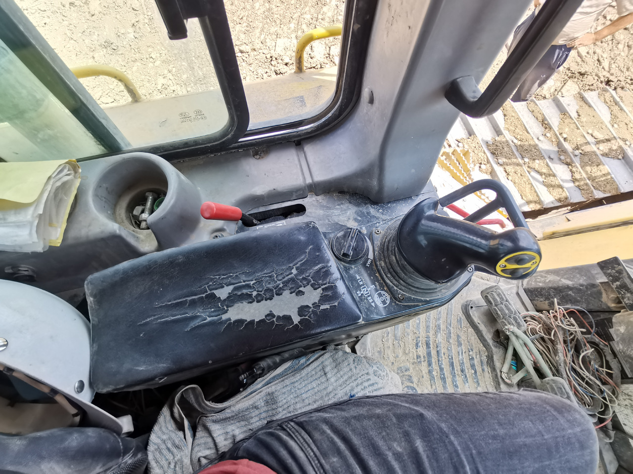 Bulldozer KOMATSU D65 PX 17: foto 10