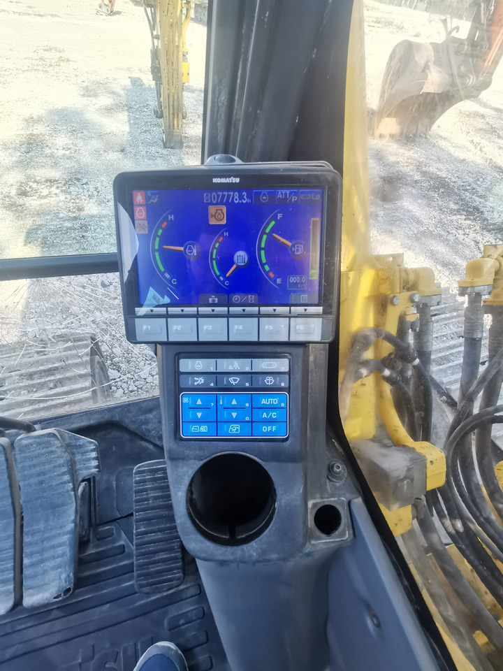 Escavatore KOMATSU PC360 LC -10: foto 12