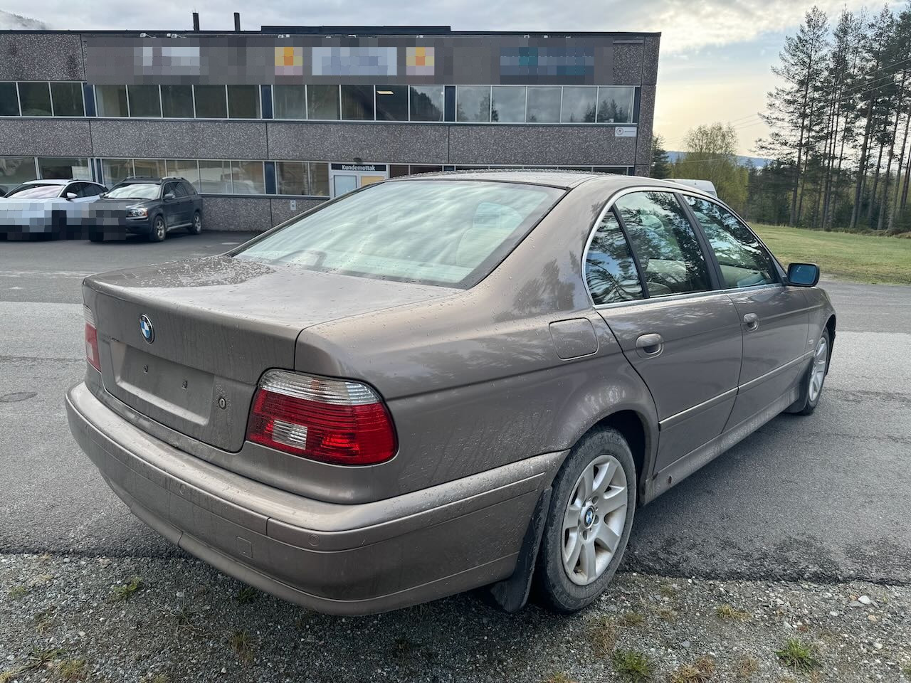 BMW 520 - Autovettura: foto 5 BMW 520 - Autovettura: foto 5