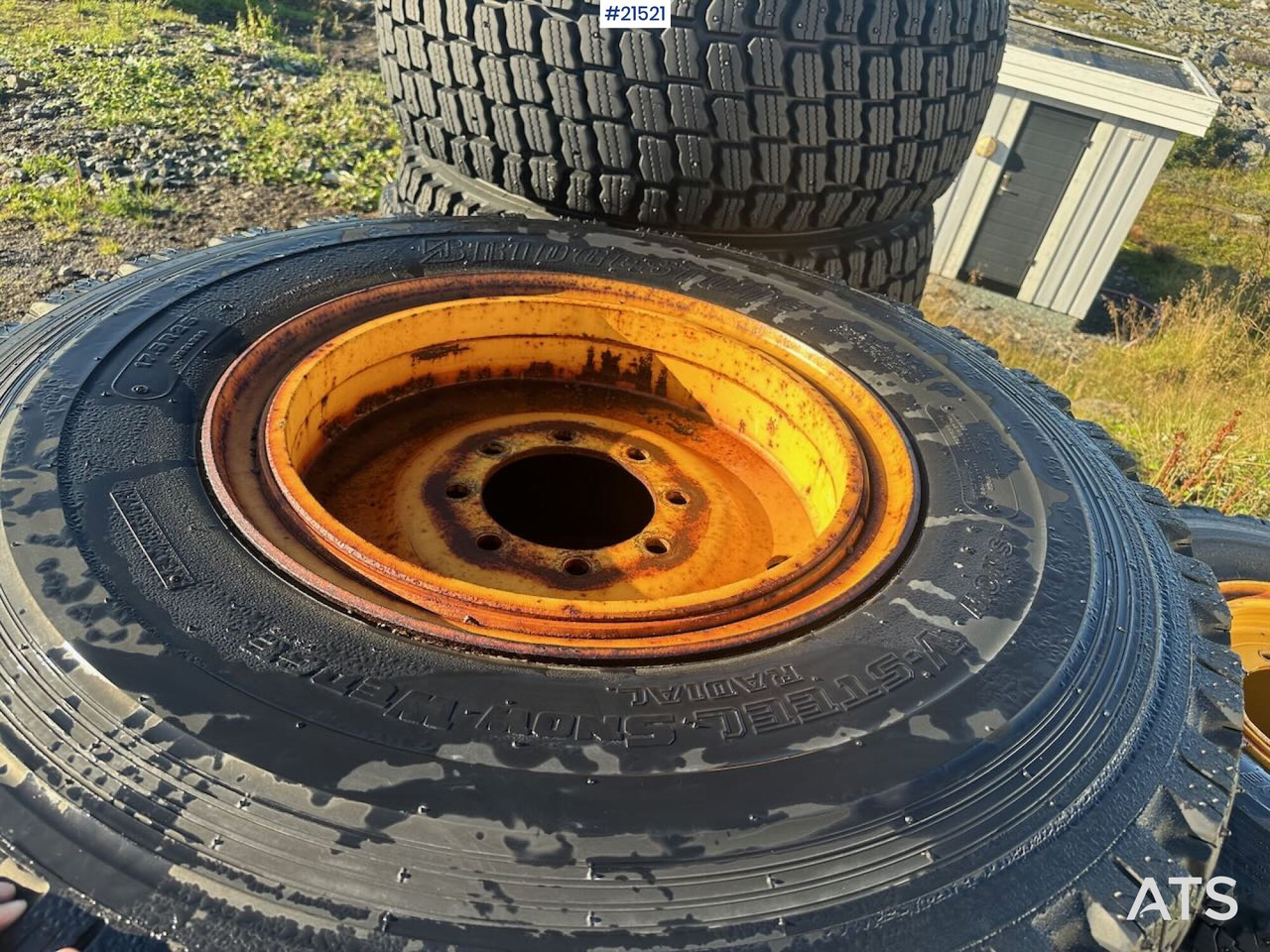 Bridgestone dekk - Pneumatico per Macchina da cantiere: foto 4 Bridgestone dekk - Pneumatico per Macchina da cantiere: foto 4