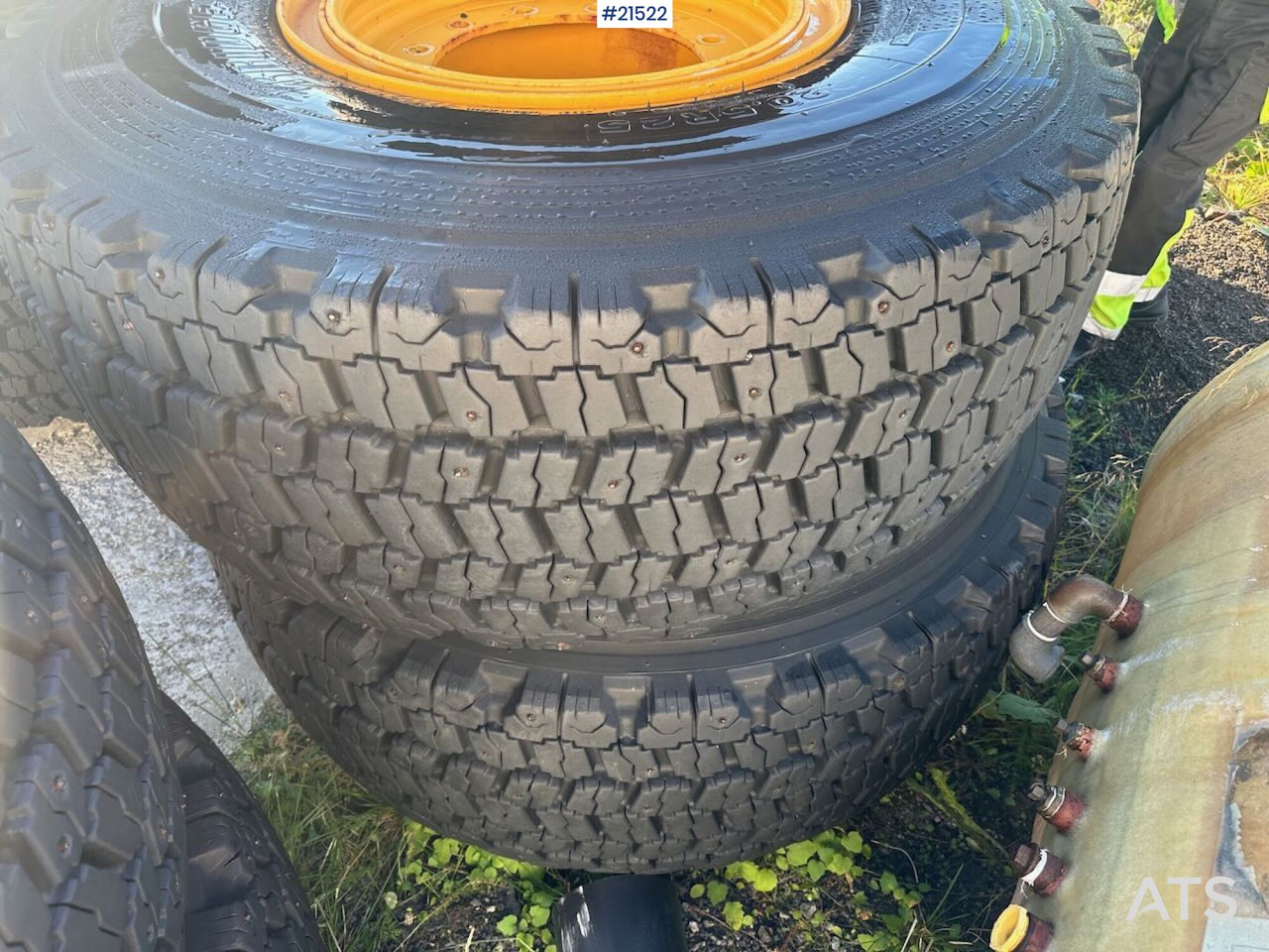 Bridgestone hjullaster dekk til Volvo L110 - Pneumatico per Macchina da cantiere: foto 3 Bridgestone hjullaster dekk til Volvo L110 - Pneumatico per Macchina da cantiere: foto 3
