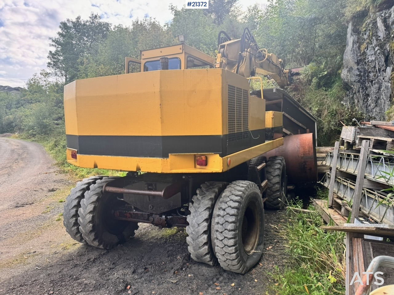 Caterpillar 212B - Escavatore gommato: foto 5 Caterpillar 212B - Escavatore gommato: foto 5