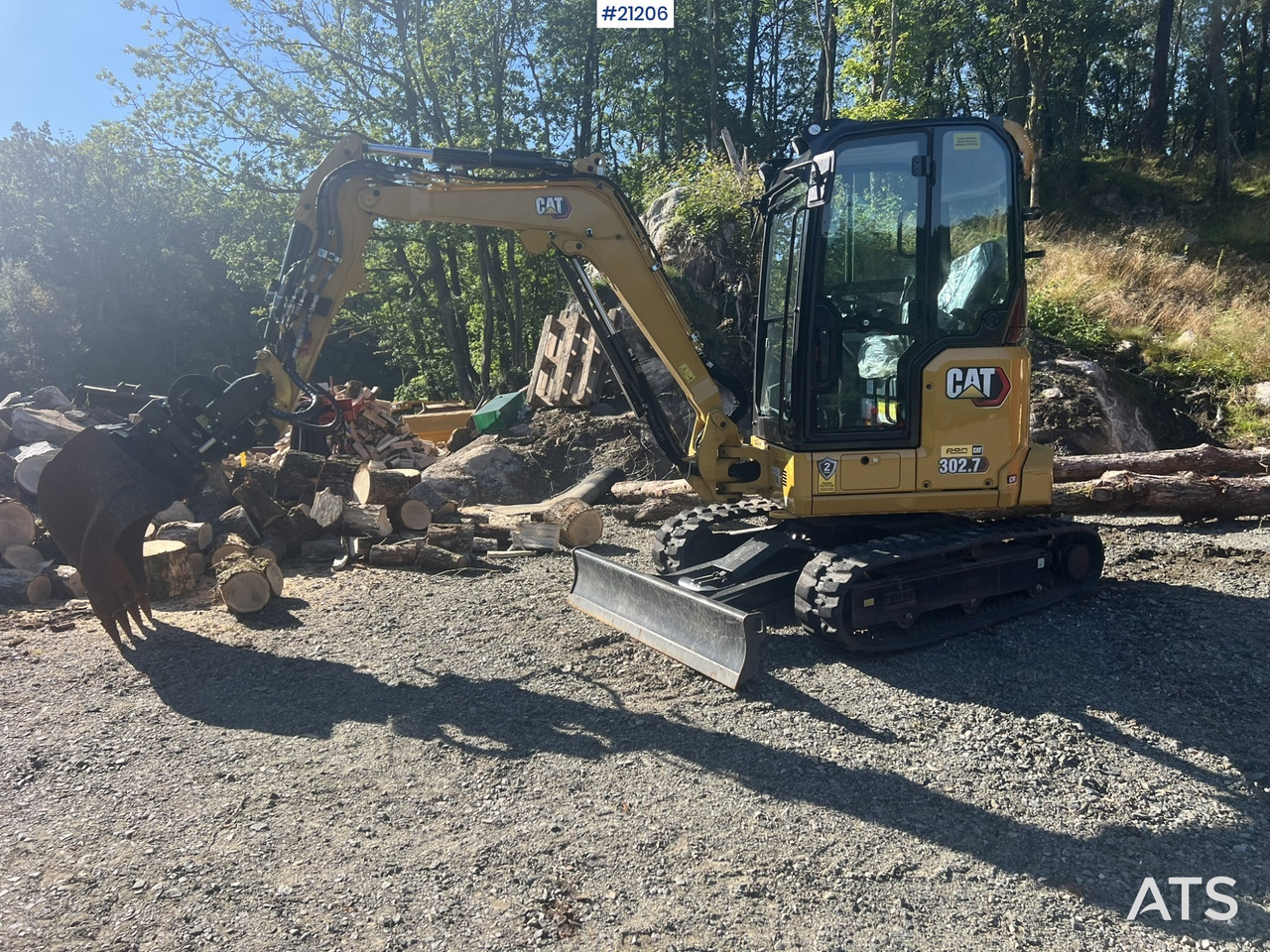 Caterpillar 302.7 CR gravemaskin m/ rototilt, pusseskuff,graveskuffe,klype og grøfteskuffe - Miniescavatore: foto 5 Caterpillar 302.7 CR gravemaskin m/ rototilt, pusseskuff,graveskuffe,klype og grøfteskuffe - Miniescavatore: foto 5