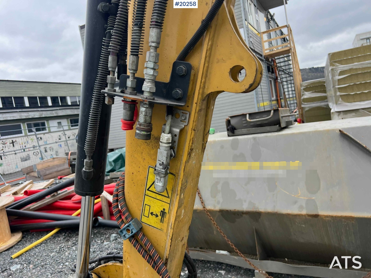 Escavatore Caterpillar 303.5ECR: foto 38