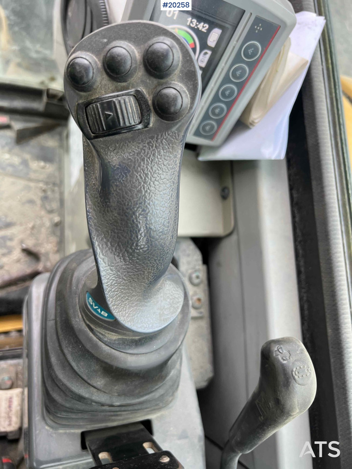 Escavatore Caterpillar 303.5ECR: foto 34
