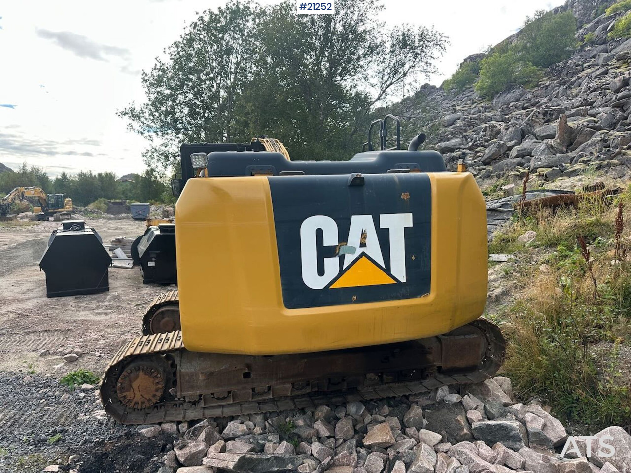 Caterpillar 323E - Escavatore cingolato: foto 3 Caterpillar 323E - Escavatore cingolato: foto 3