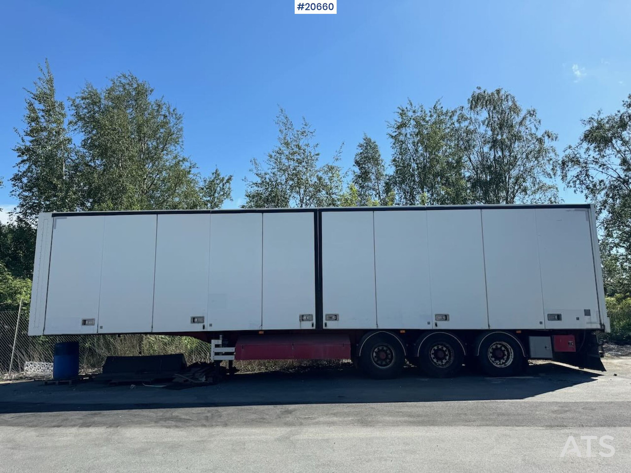 Ekeri Skapsemi m/ full sideåpning og Carrier aggregat - Semirimorchio frigorifero: foto 1 Ekeri Skapsemi m/ full sideåpning og Carrier aggregat - Semirimorchio frigorifero: foto 1