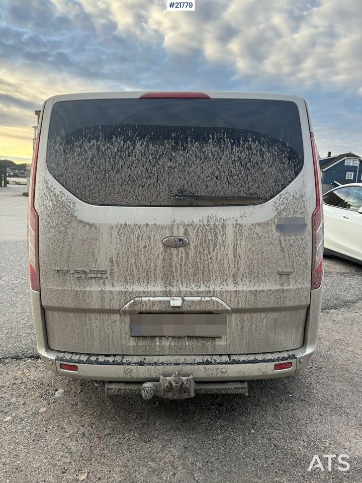 Ford tourneocustom - Autovettura: foto 4 Ford tourneocustom - Autovettura: foto 4