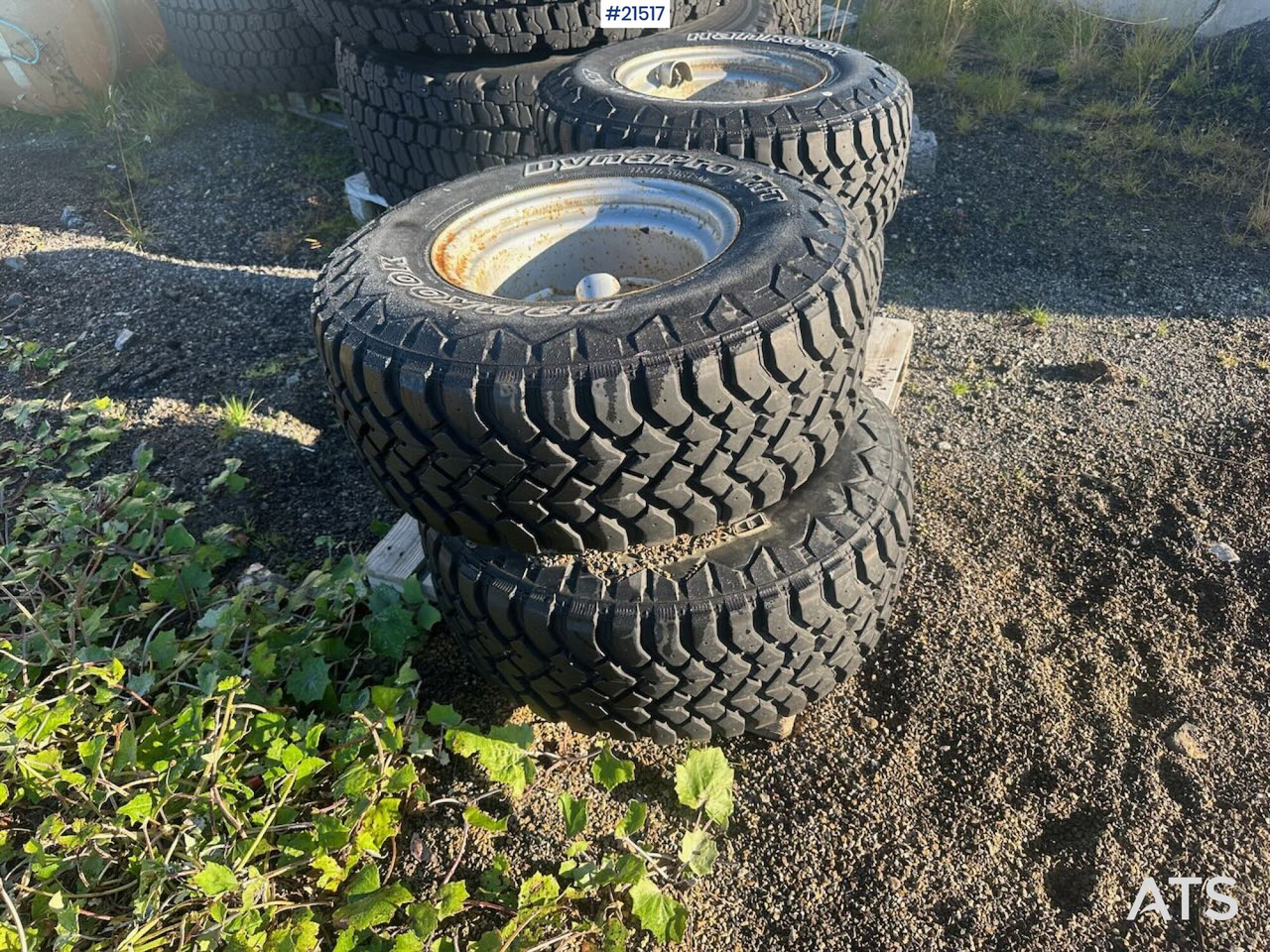 Hankook Dynapro MT dekk til wille hjullaster - Pneumatico per Macchina da cantiere: foto 2 Hankook Dynapro MT dekk til wille hjullaster - Pneumatico per Macchina da cantiere: foto 2