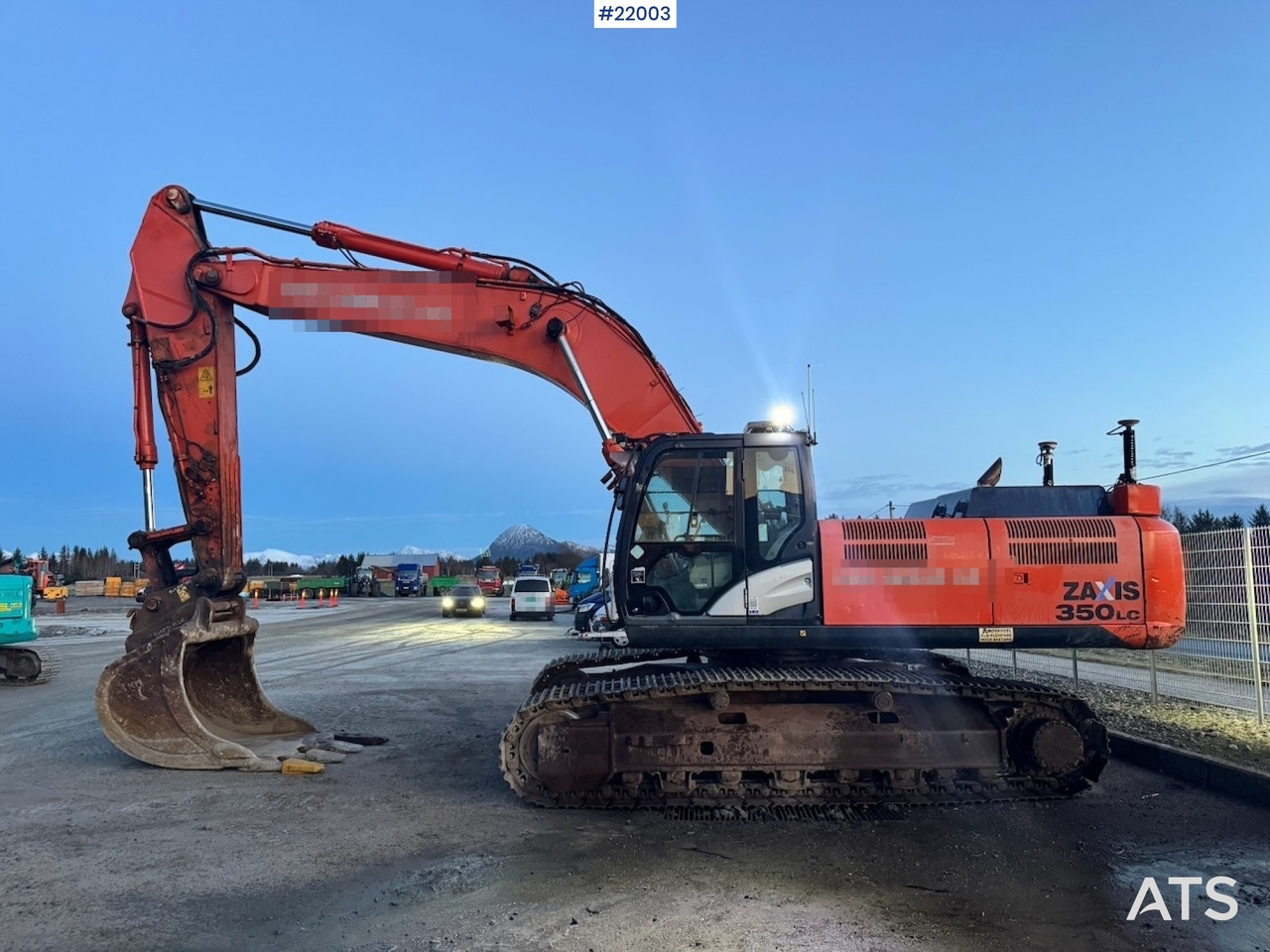 Hitachi 2013 Hitachi ZX350LC-5B Beltegraver m/ Graveskuffe og GPS. - Escavatore: foto 3 Hitachi 2013 Hitachi ZX350LC-5B Beltegraver m/ Graveskuffe og GPS. - Escavatore: foto 3