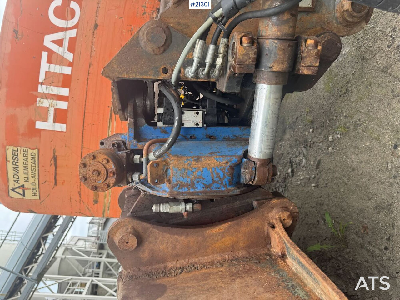 Escavatore cingolato Hitachi EX60: foto 23