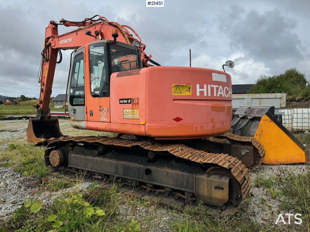 Hitachi ZX225 US - Escavatore cingolato: foto 3 Hitachi ZX225 US - Escavatore cingolato: foto 3