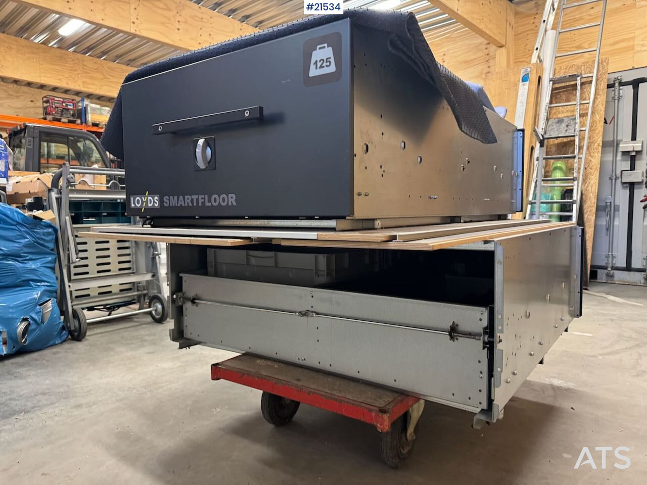 Innredning til Mercedes Vito - Cabina e interni per Furgone: foto 2 Innredning til Mercedes Vito - Cabina e interni per Furgone: foto 2