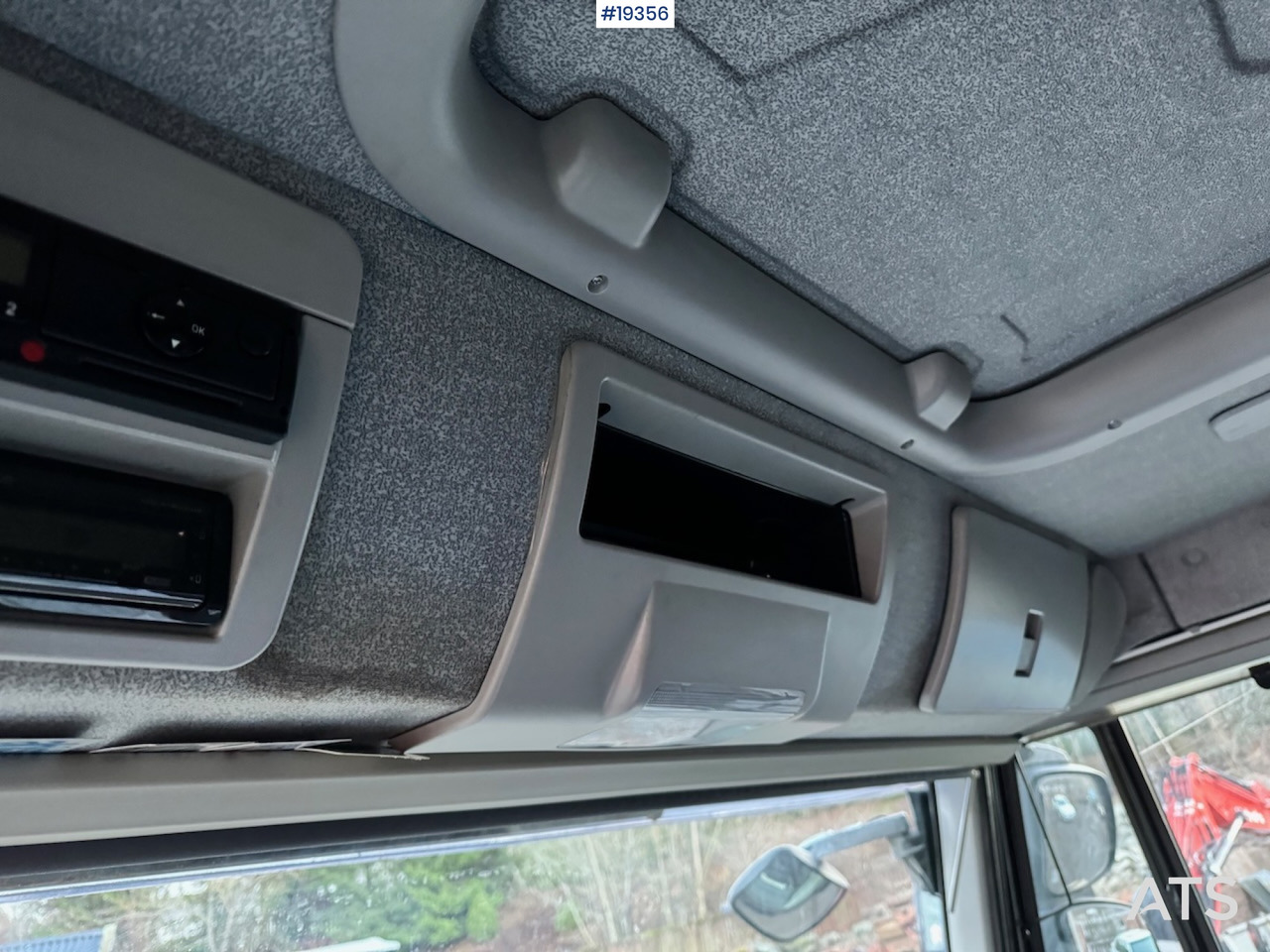 Autocarro scarrabile Iveco Trakker: foto 31