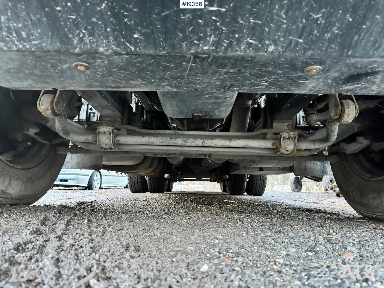 Autocarro scarrabile Iveco Trakker: foto 8
