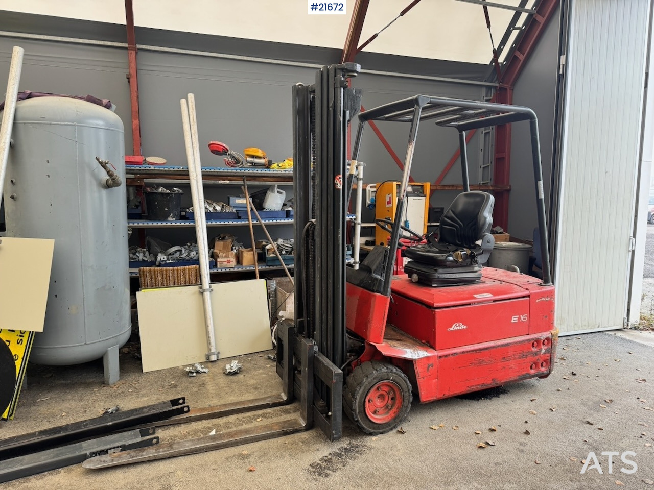 Linde Linde E16 EL Truck m/ forlengere. - Carrello elevatore elettrico: foto 2 Linde Linde E16 EL Truck m/ forlengere. - Carrello elevatore elettrico: foto 2