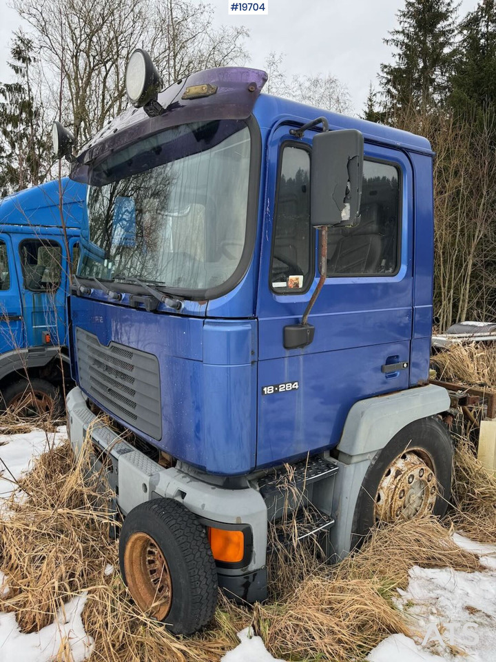 MAN 18.284 - Autocarro telaio: foto 4 MAN 18.284 - Autocarro telaio: foto 4