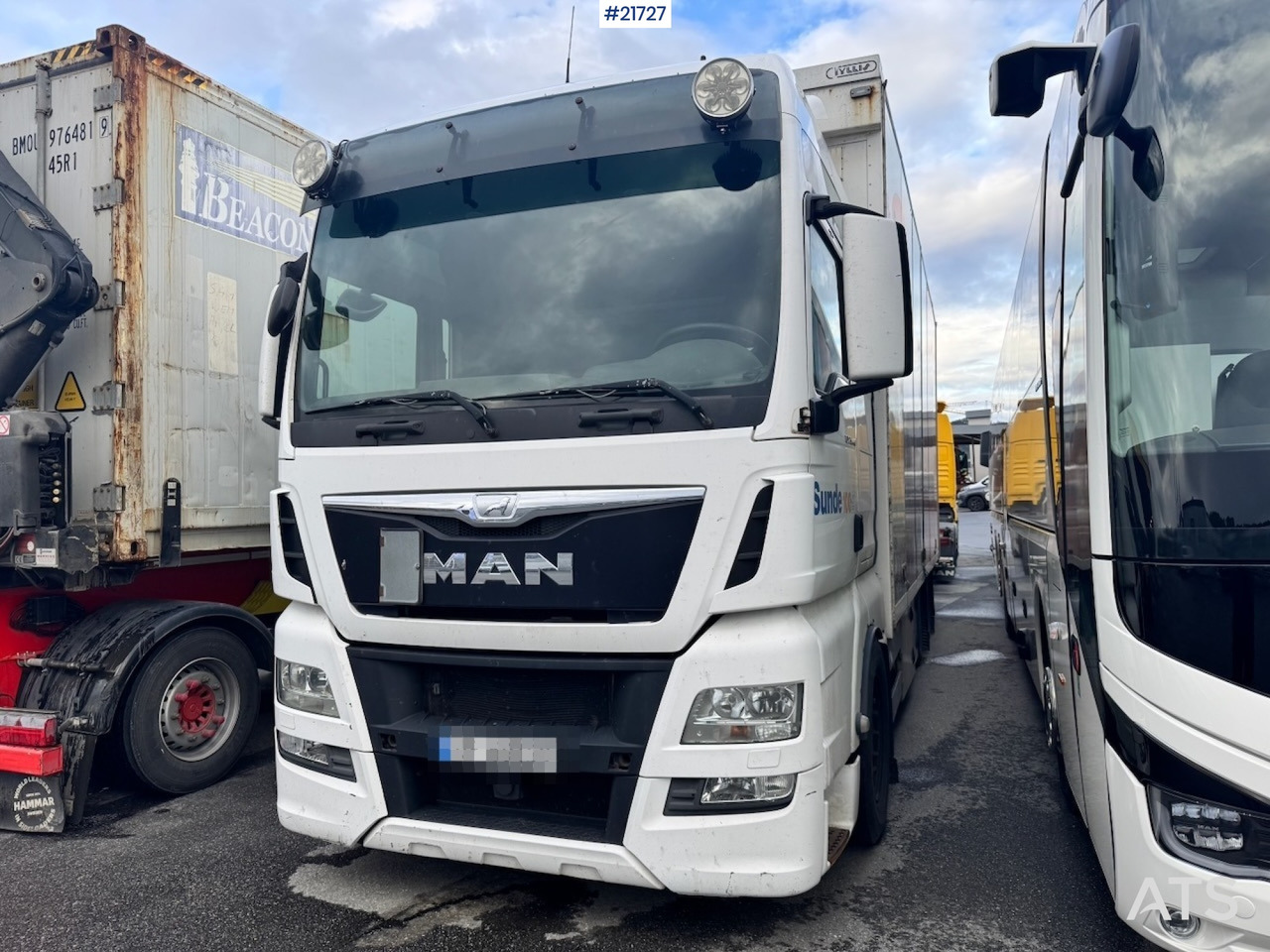 MAN MAN TGX 26.440 Skapbil m/ Full sideåpning. Rep objekt. - Autocarro furgonato: foto 2 MAN MAN TGX 26.440 Skapbil m/ Full sideåpning. Rep objekt. - Autocarro furgonato: foto 2