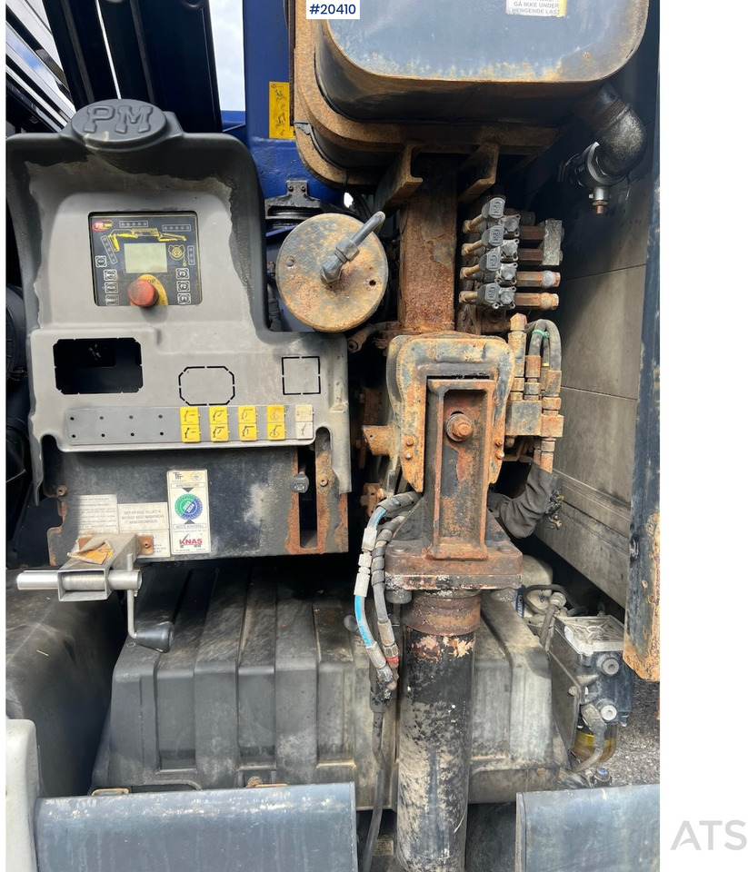 MAN TGS 26.440 - Camion con gru, Autocarro con pianale/ Cassone fisso: foto 3 MAN TGS 26.440 - Camion con gru, Autocarro con pianale/ Cassone fisso: foto 3