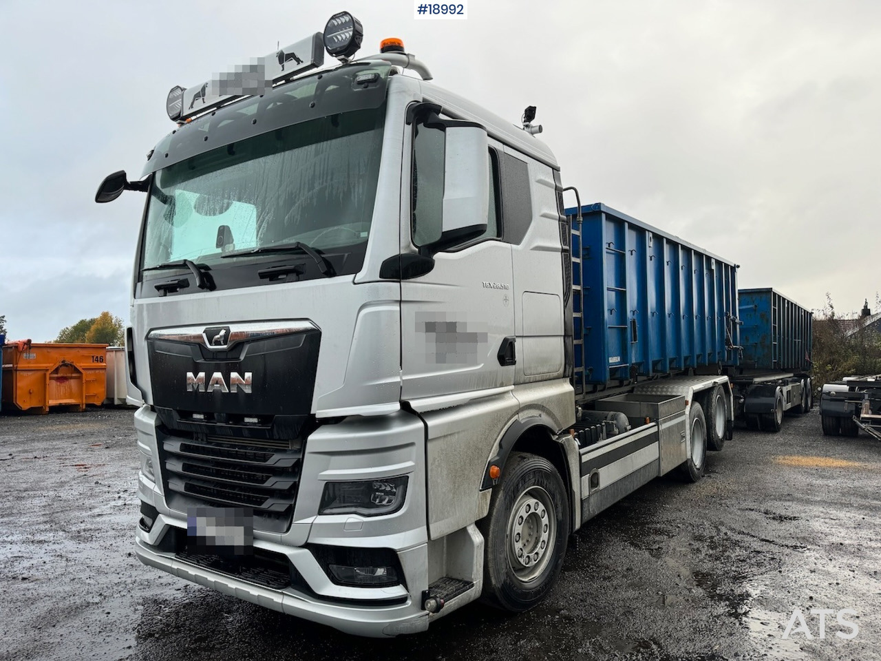 MAN TGX 28.510 - Autocarro scarrabile: foto 2 MAN TGX 28.510 - Autocarro scarrabile: foto 2