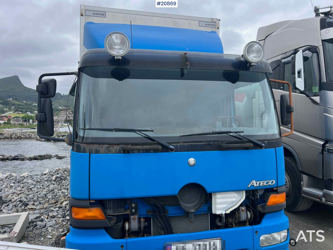 Mercedes 1523 4x2 skapbil m/ full sideåpning og lift Rep.objekt - Autocarro furgonato: foto 3 Mercedes 1523 4x2 skapbil m/ full sideåpning og lift Rep.objekt - Autocarro furgonato: foto 3