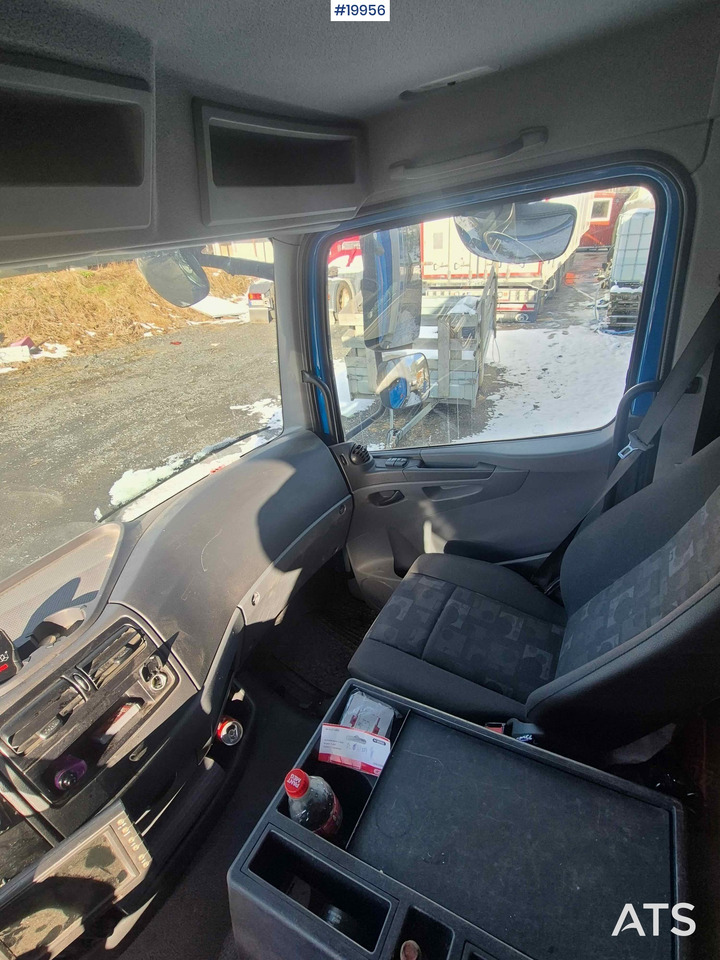 Autocarro furgonato Mercedes 818: foto 6