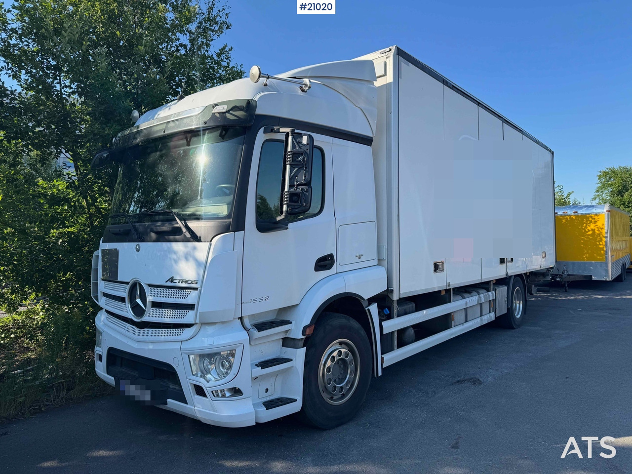Mercedes Actros - Autocarro furgonato: foto 2 Mercedes Actros - Autocarro furgonato: foto 2