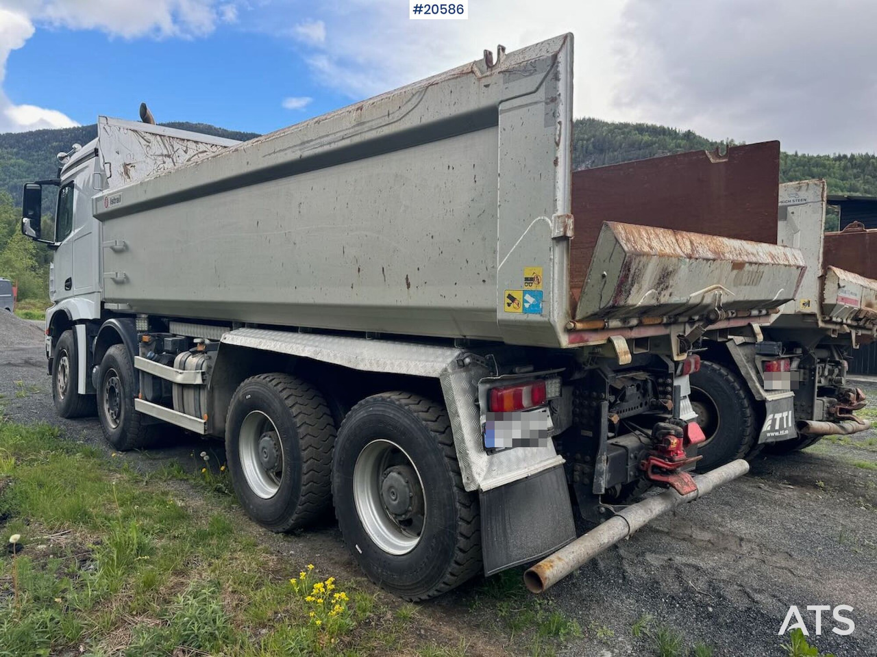 Mercedes Arocs 3258 - Autocarro ribaltabile: foto 4 Mercedes Arocs 3258 - Autocarro ribaltabile: foto 4