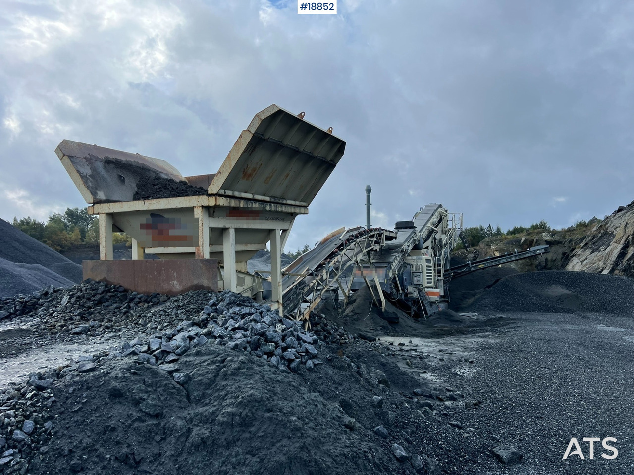 Metso Lokotrack LT220D Finknuser m/ sikt, matekasse og transportbånd - Frantoio mobile: foto 3 Metso Lokotrack LT220D Finknuser m/ sikt, matekasse og transportbånd - Frantoio mobile: foto 3