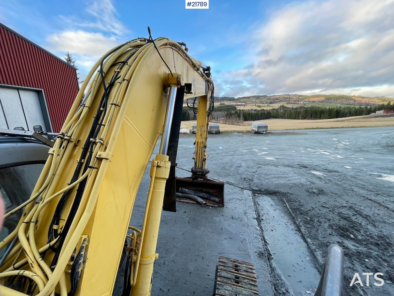 Escavatore cingolato New Holland E265 med graveskuffe: foto 24