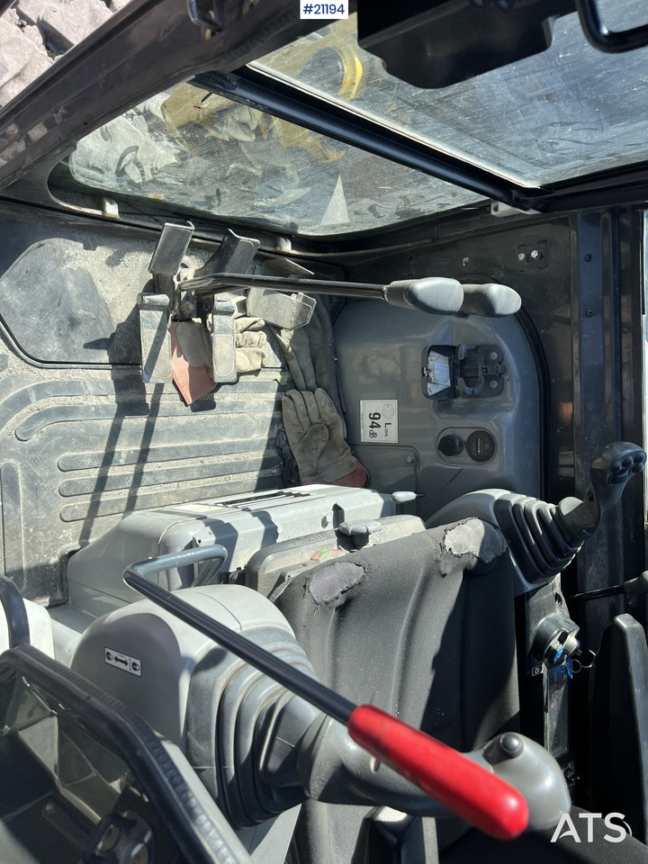 Escavatore cingolato New Holland E55B: foto 18