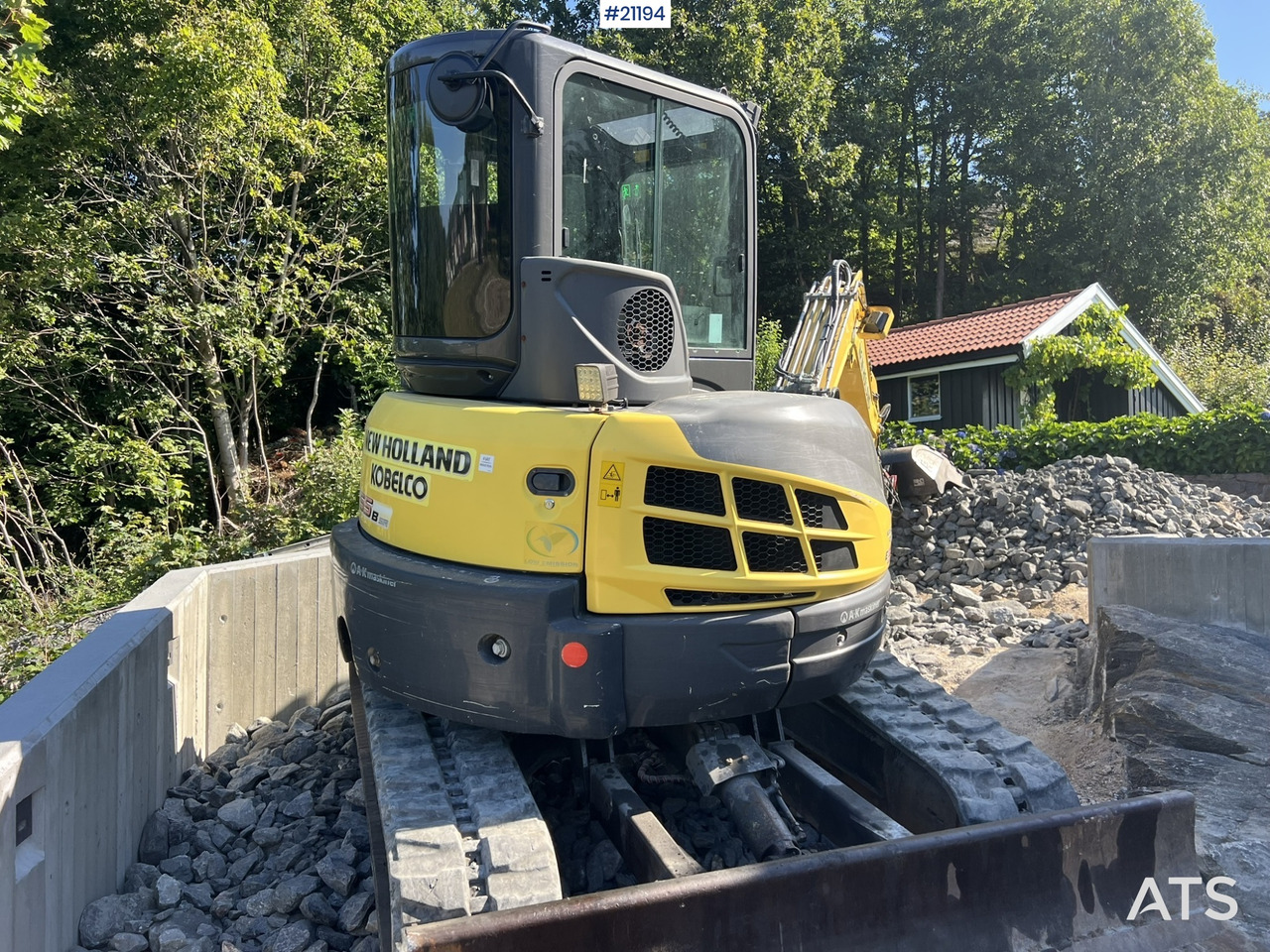 Escavatore cingolato New Holland E55B: foto 14