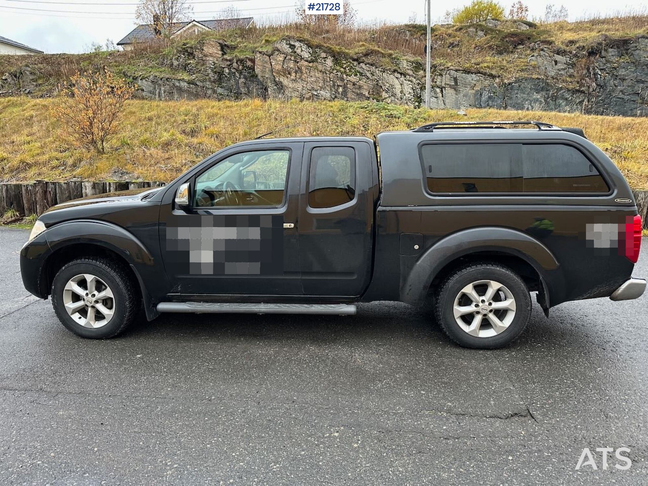 Nissan navara - Furgone chiuso: foto 2 Nissan navara - Furgone chiuso: foto 2