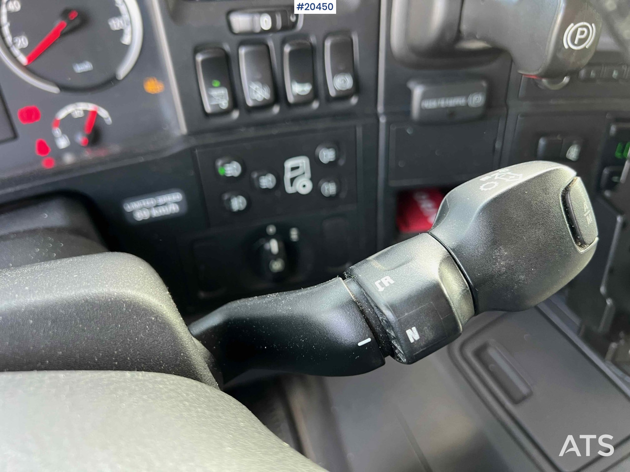 Autocarro furgonato Scania P280: foto 18
