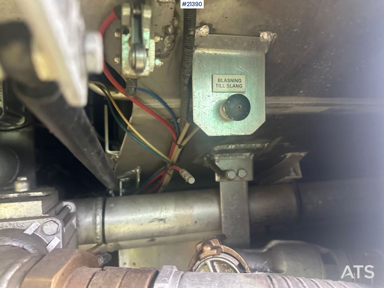 Camion cisterna Scania R380 6x2 tankbil m/ eurotank påbygg: foto 48