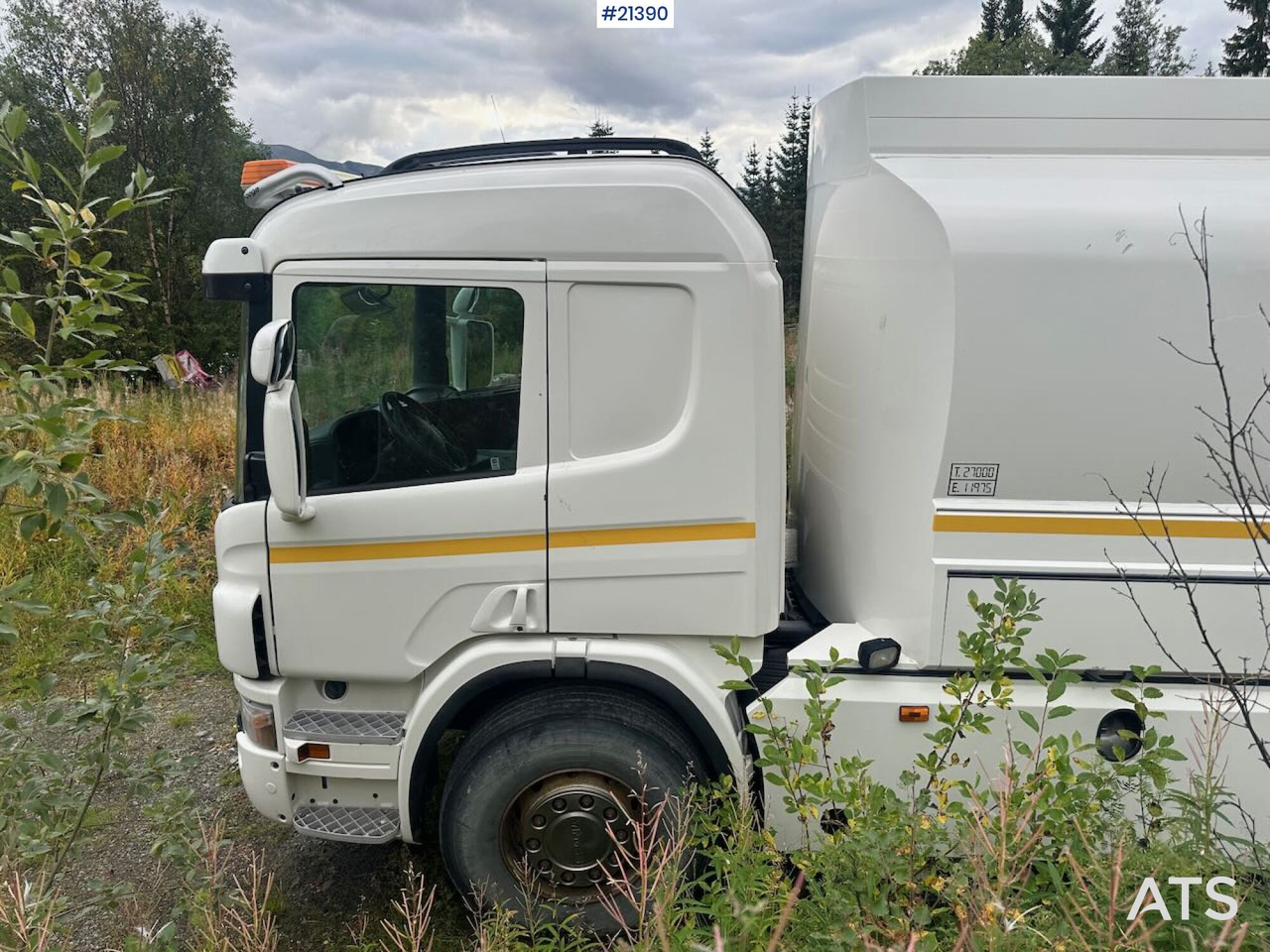 Scania R380 6x2 tankbil m/ eurotank påbygg - Camion cisterna: foto 3 Scania R380 6x2 tankbil m/ eurotank påbygg - Camion cisterna: foto 3