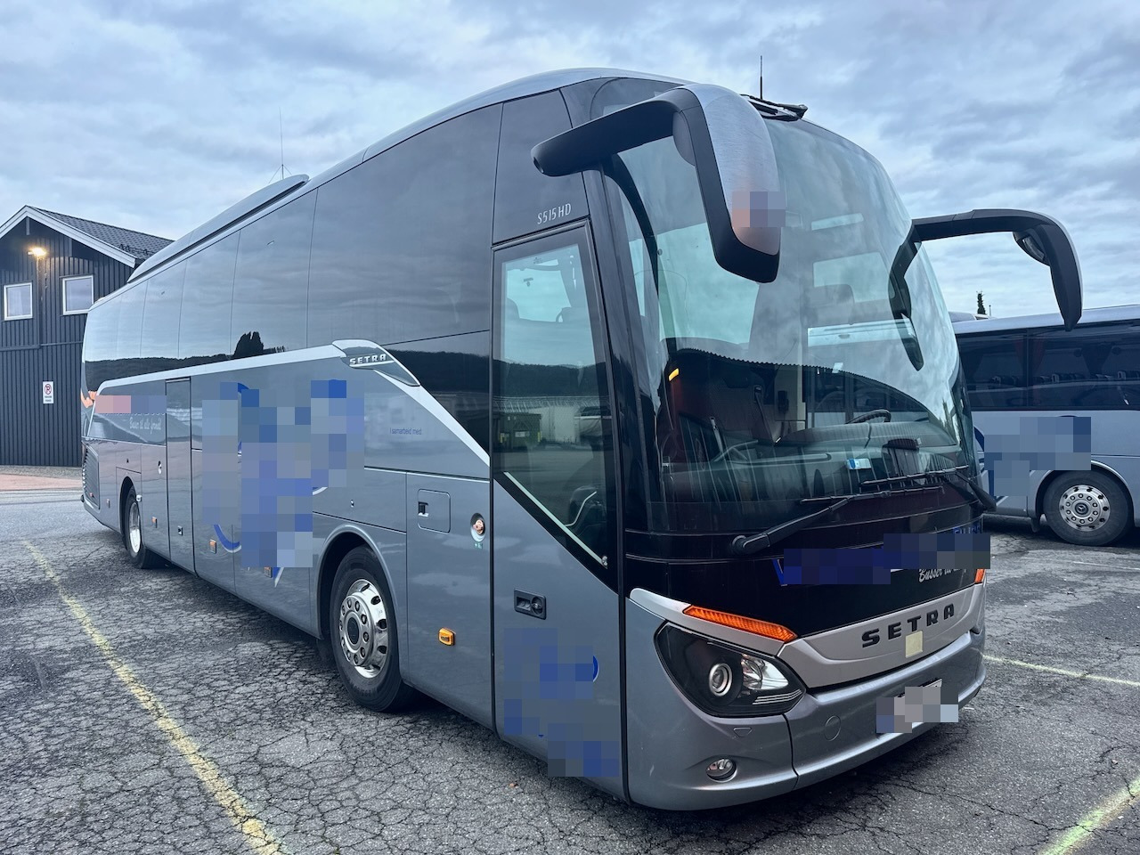 Setra S515HD Turbuss. 53 seter. - Pullman: foto 1 Setra S515HD Turbuss. 53 seter. - Pullman: foto 1