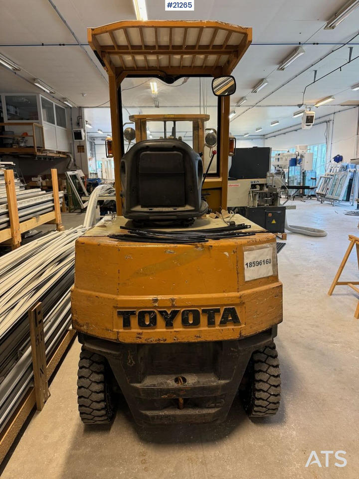 Toyota 3FB25 - Carrello elevatore elettrico: foto 5 Toyota 3FB25 - Carrello elevatore elettrico: foto 5