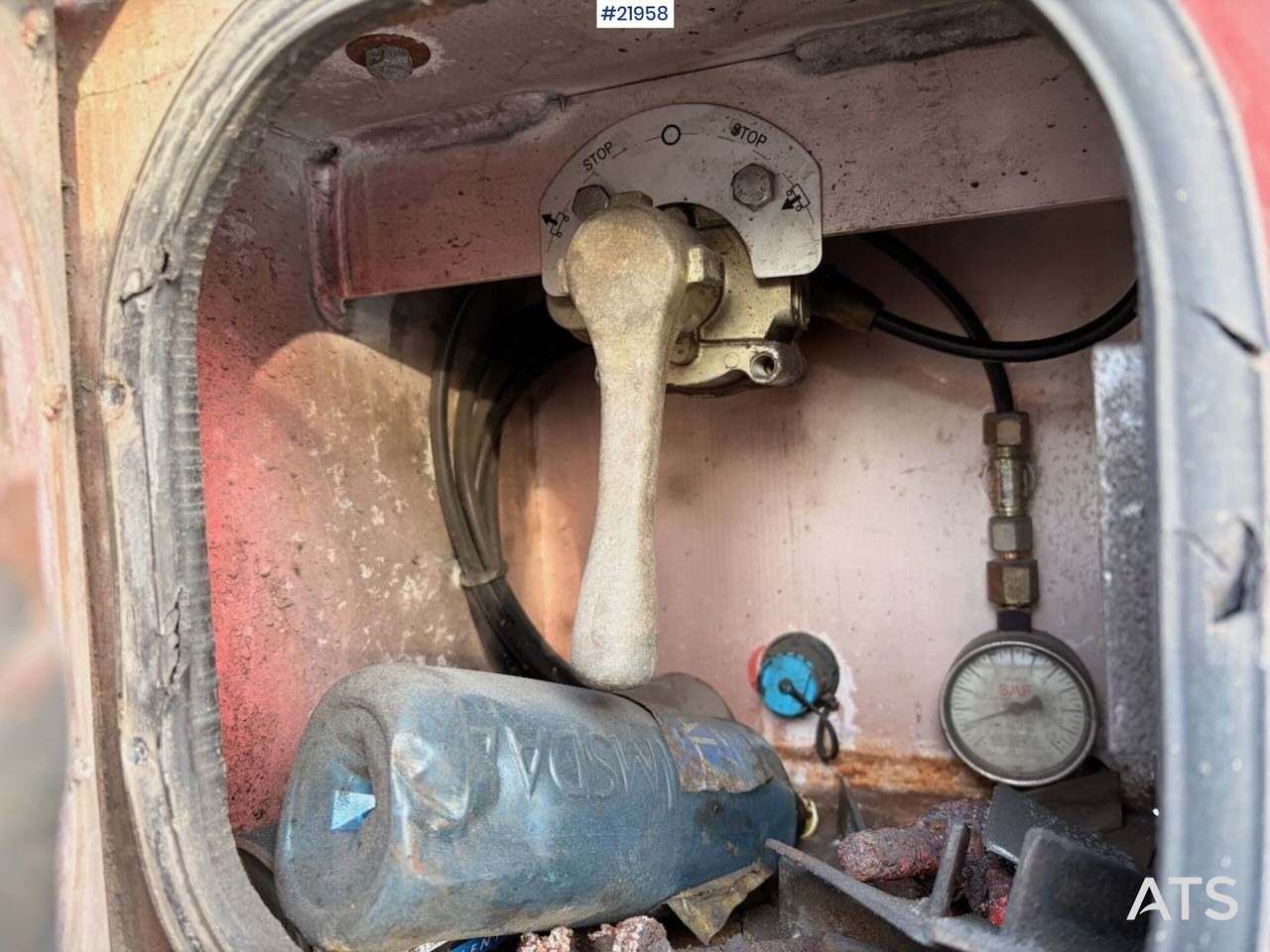 Semirimorchio cassonato/ Pianale Tyllis L3 3-akslet Rettsemi m/ lemmer. Rep objekt: foto 8 Semirimorchio cassonato/ Pianale Tyllis L3 3-akslet Rettsemi m/ lemmer. Rep objekt: foto 8